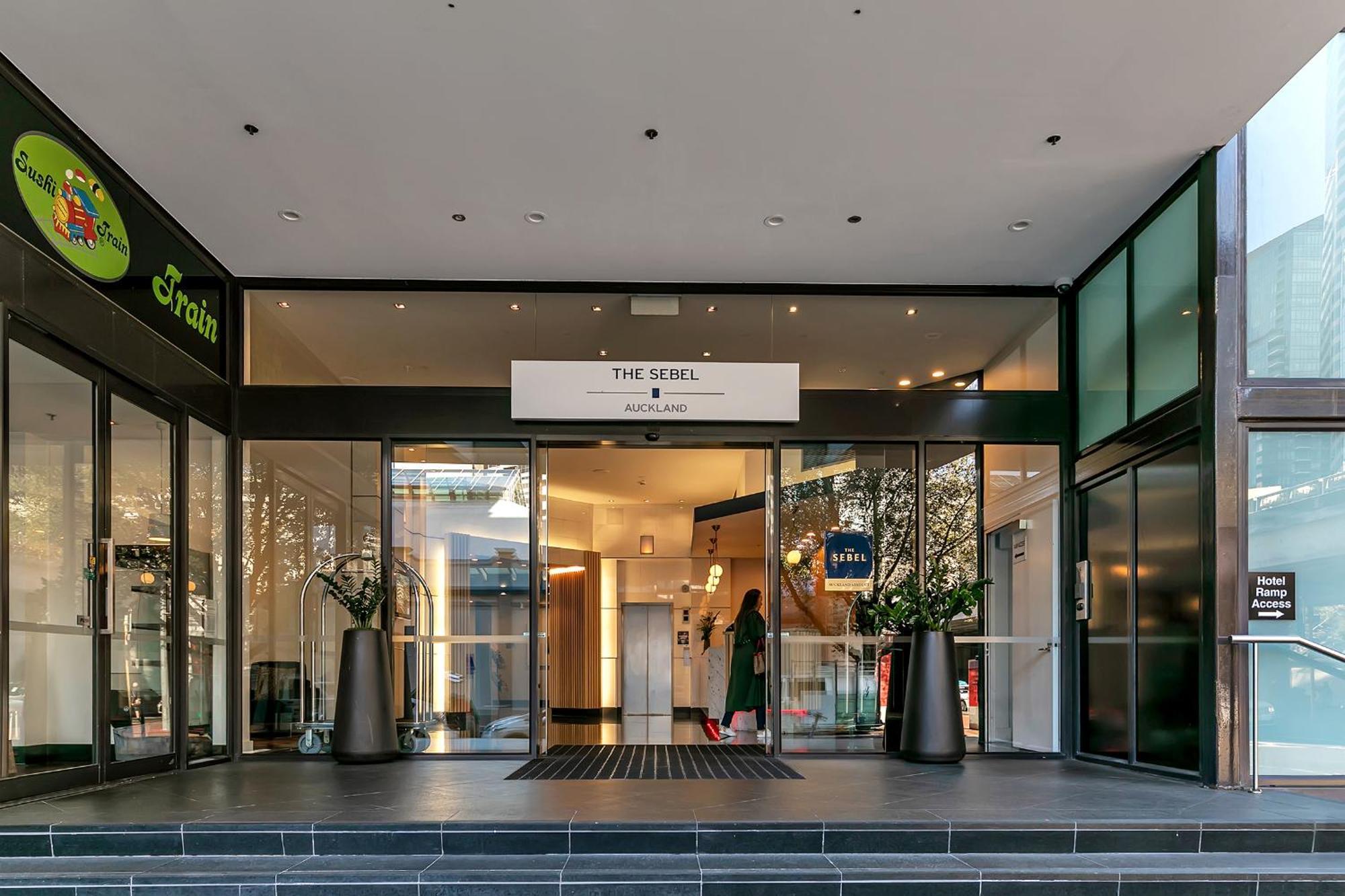 Luxurious & Spacious Living With Breathtaking Views Auckland Zewnętrze zdjęcie