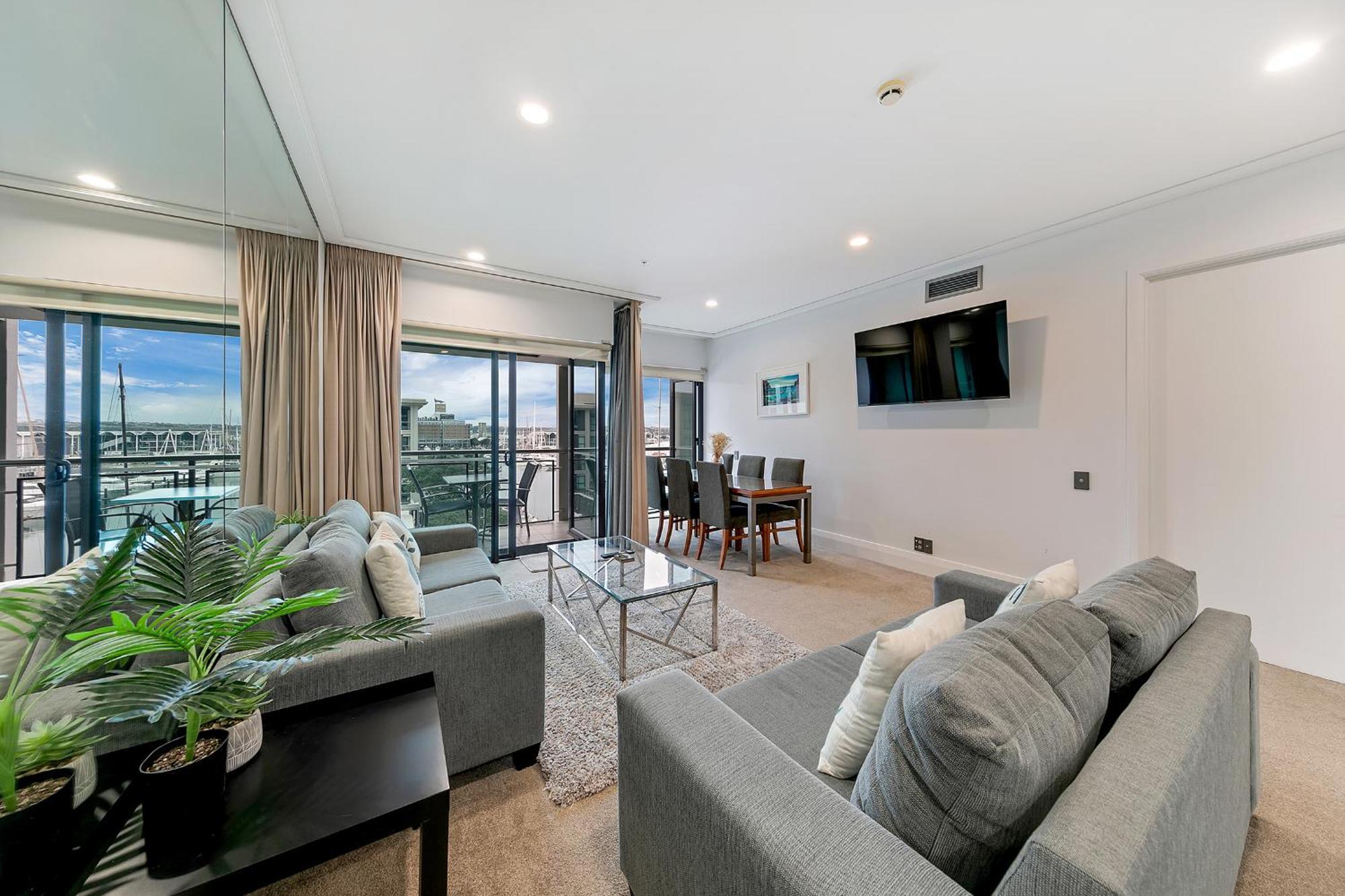 Luxurious & Spacious Living With Breathtaking Views Auckland Zewnętrze zdjęcie